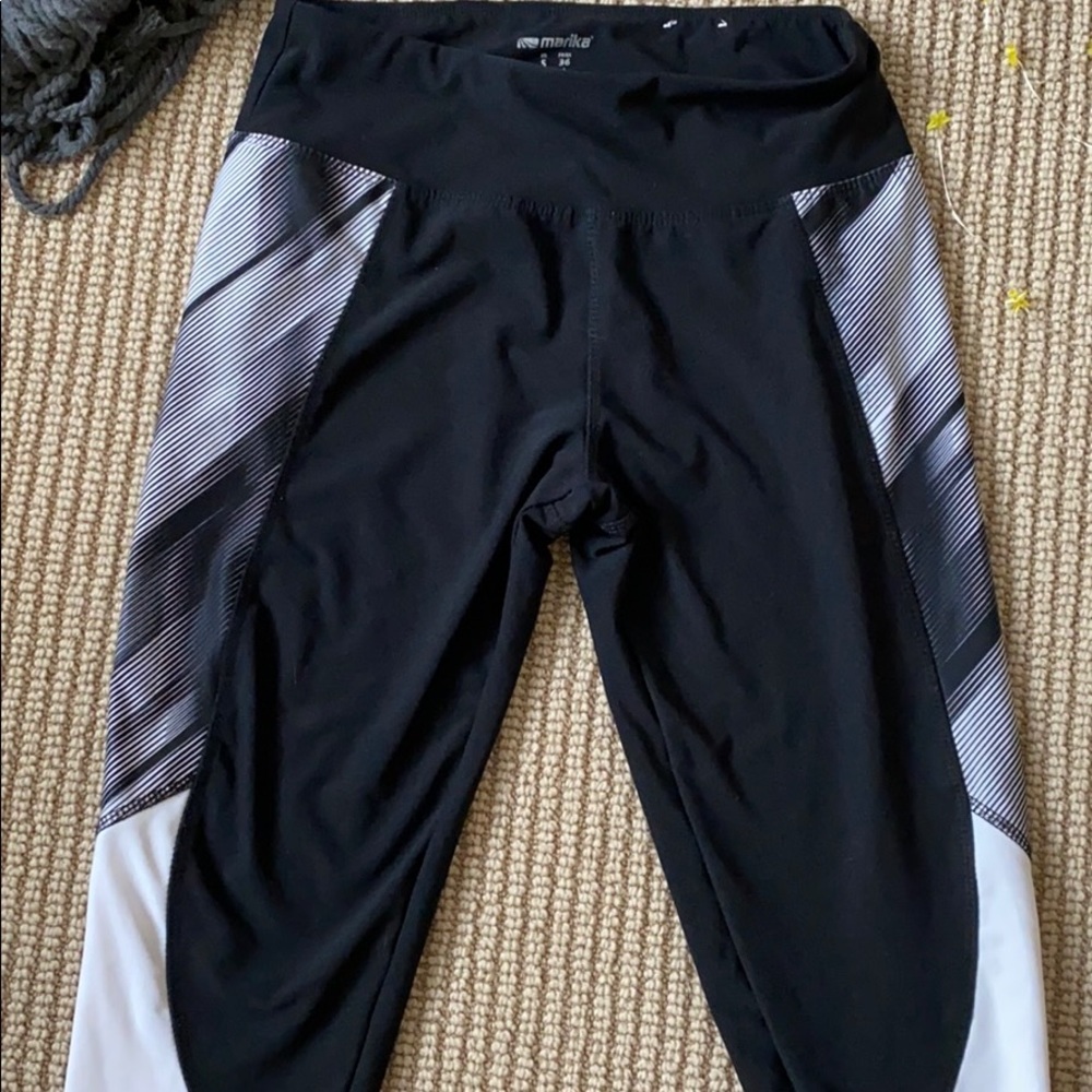 Marika black and white leggings